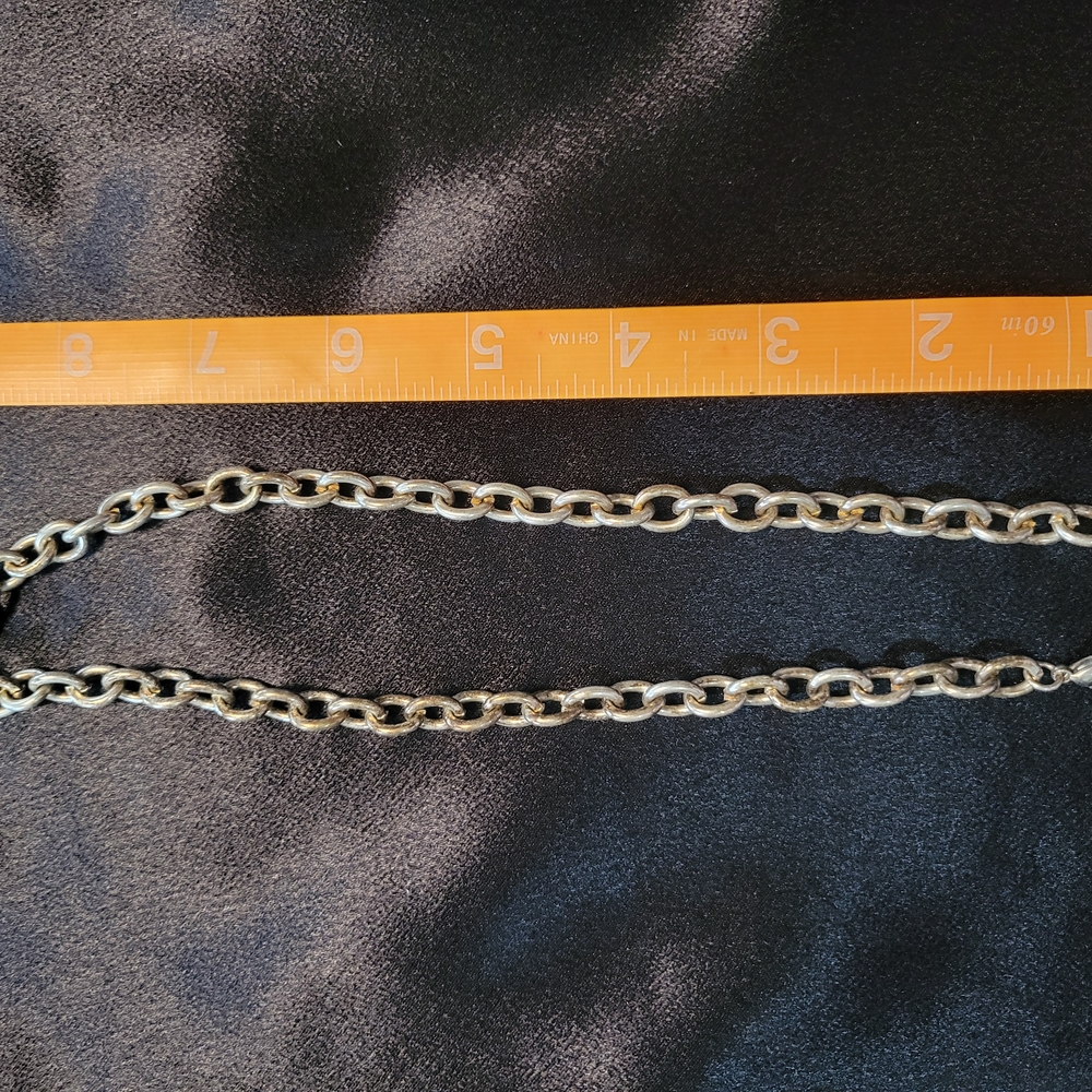 Elegant Silver Chain Necklace